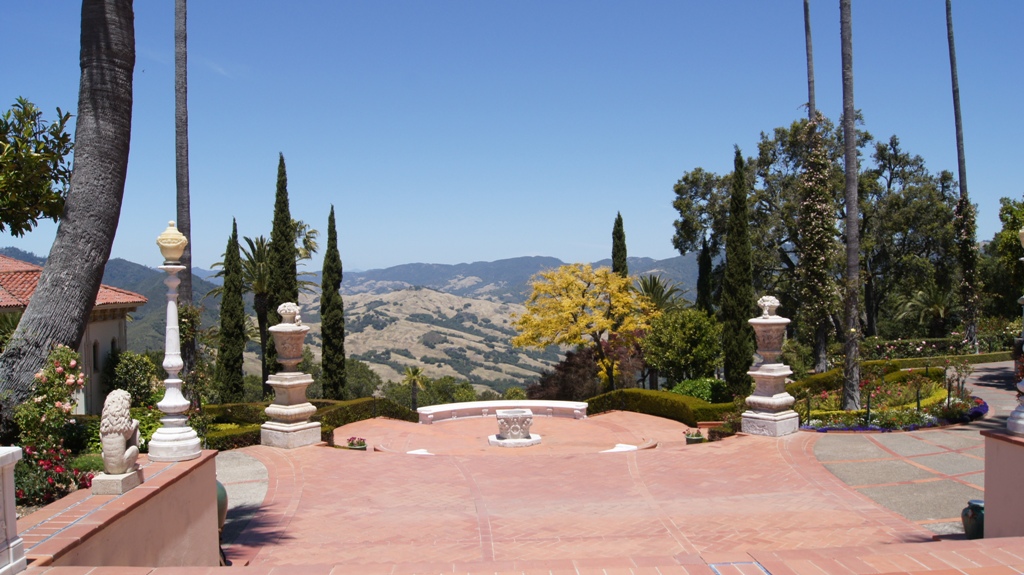 Замок Хёртца (Hearts Castle California June 2011), Калифорния, -  Путешествие по Калифорнии, заметки путешественника, Июнь 2011 год.
